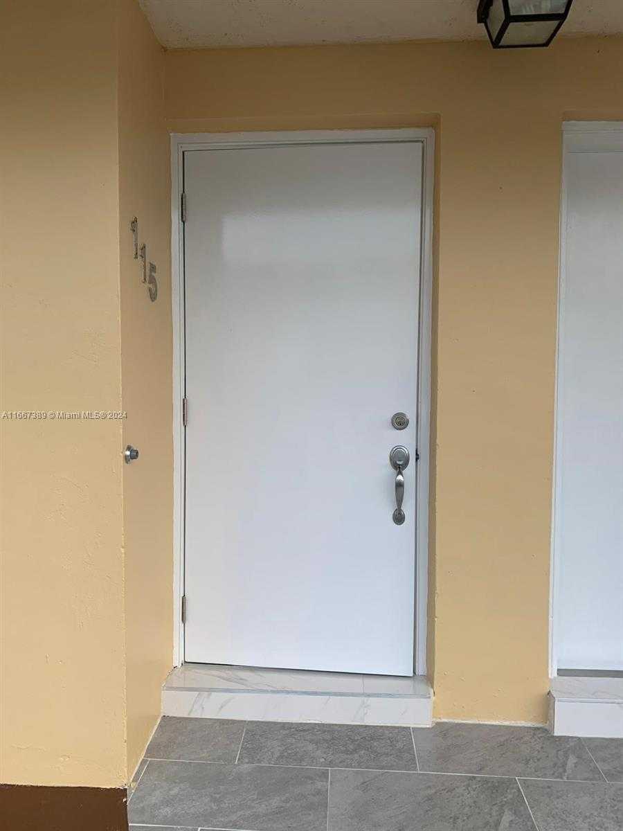 Small Image of 8810 FONTAINEBLEAU BLVD #115, Miami Number 4