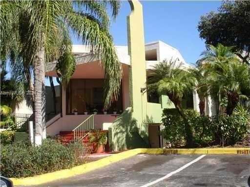 Small Image of 8810 FONTAINEBLEAU BLVD #115, Miami Number 42