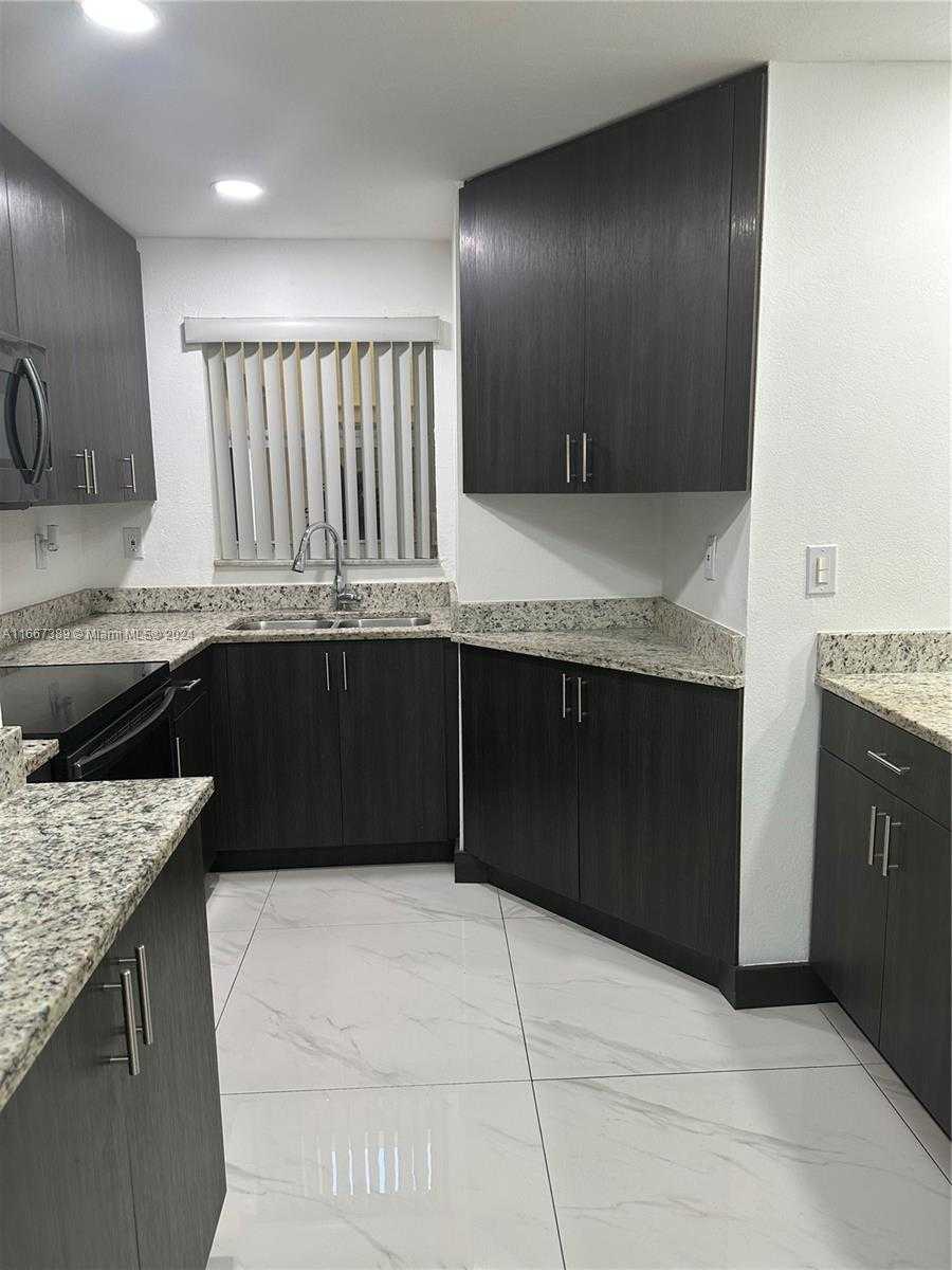 Small Image of 8810 FONTAINEBLEAU BLVD #115, Miami Number 8