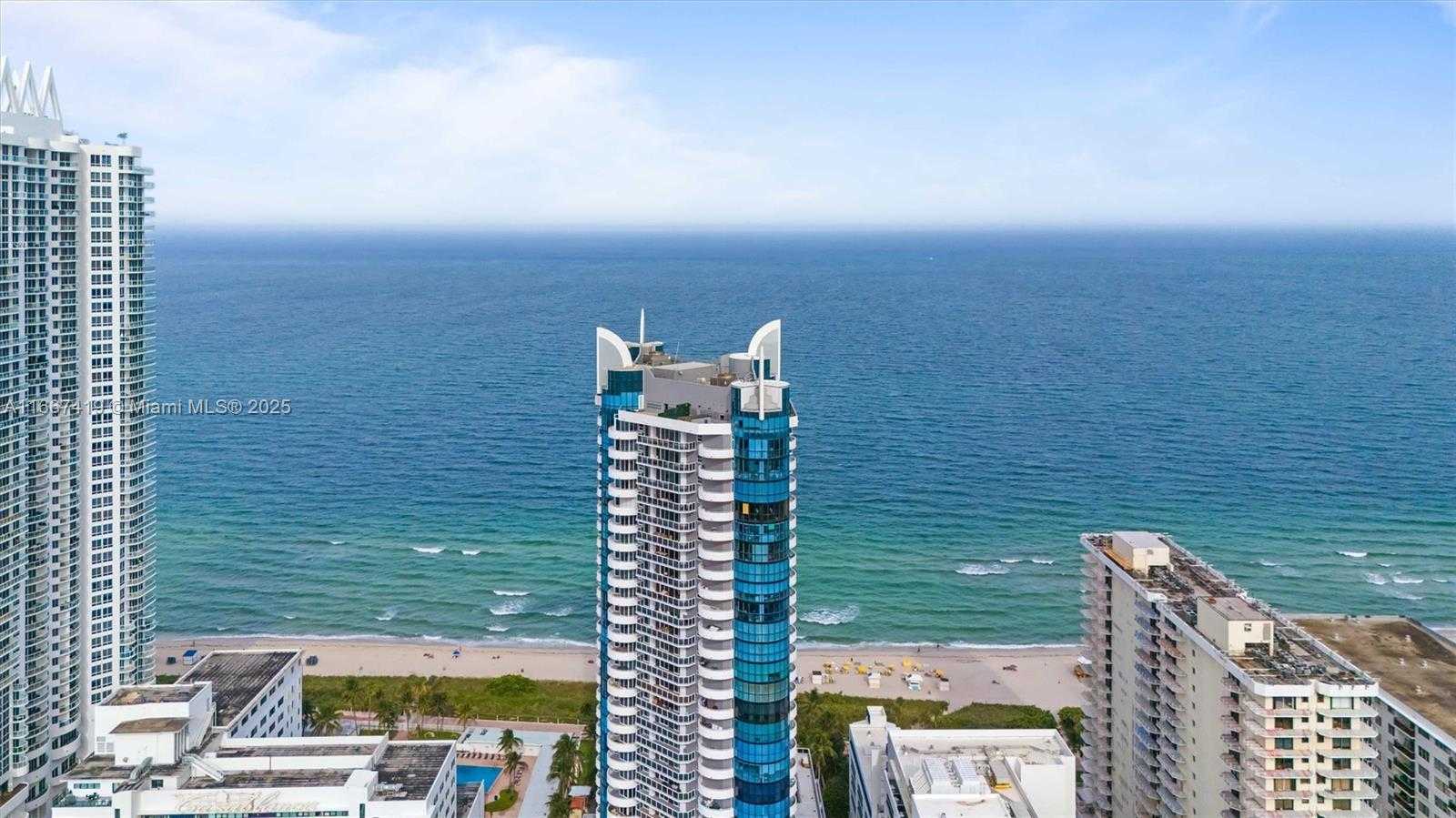 Small Image of 6301 COLLINS AVE #1005, Miami Beach Number 38