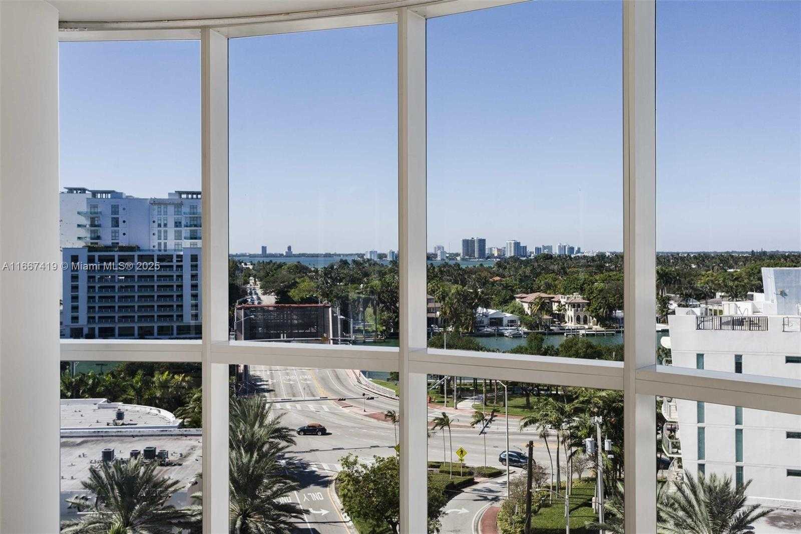 Small Image of 6301 COLLINS AVE #1005, Miami Beach Number 4