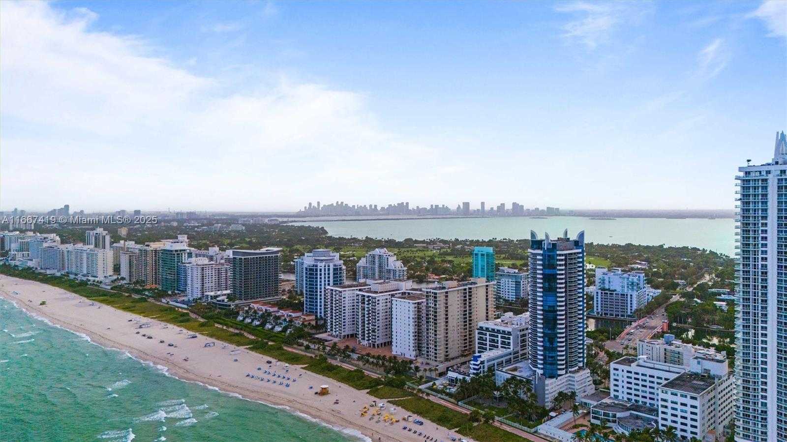 Small Image of 6301 COLLINS AVE #1005, Miami Beach Number 42