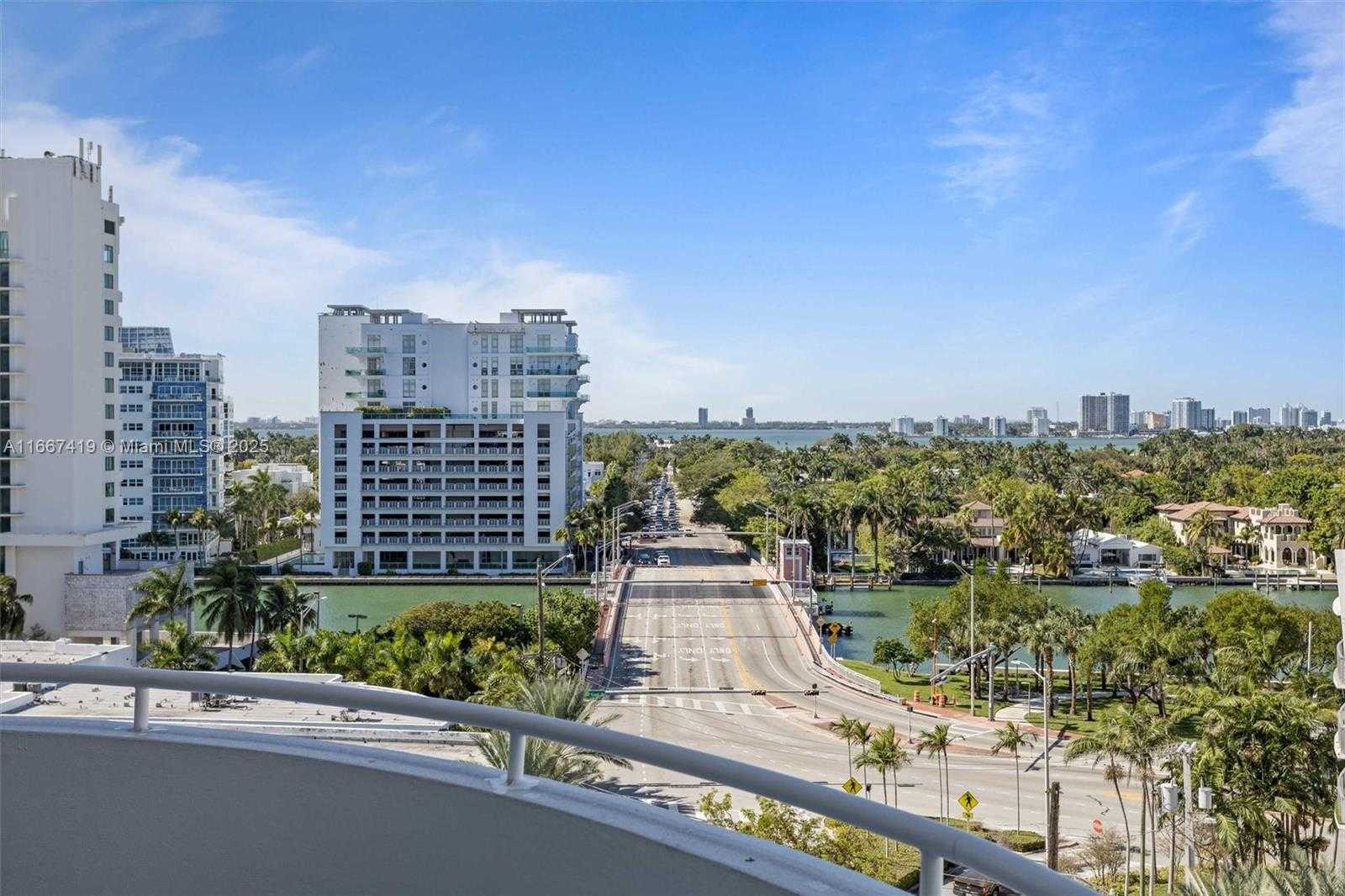 Small Image of 6301 COLLINS AVE #1005, Miami Beach Number 5