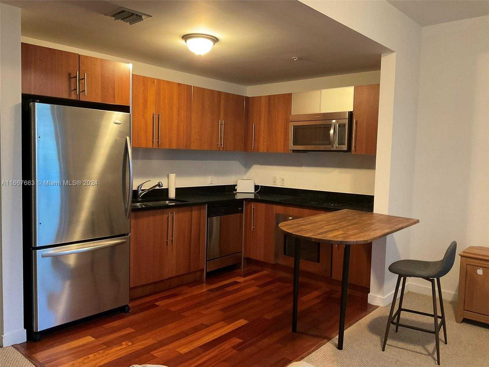Small Image of 300 SOUTH BISCAYNE BLVD #T-1703, Miami Number 5