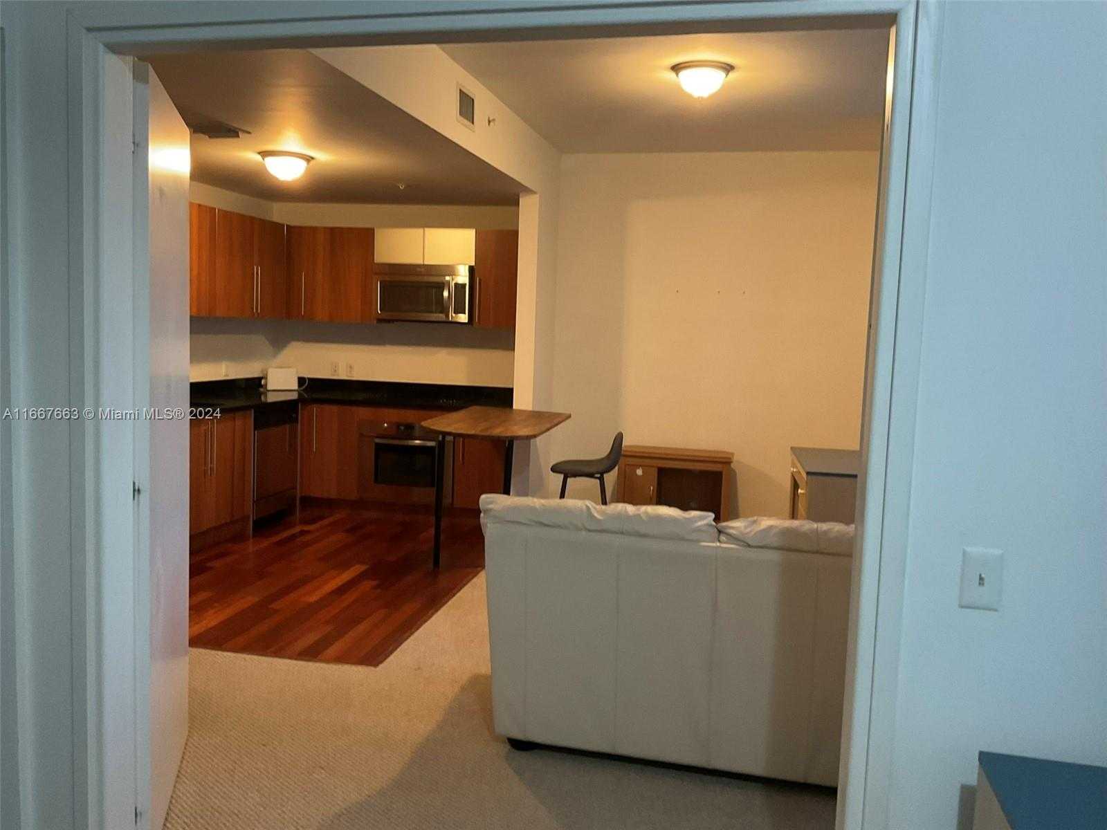 Small Image of 300 SOUTH BISCAYNE BLVD #T-1703, Miami Number 9