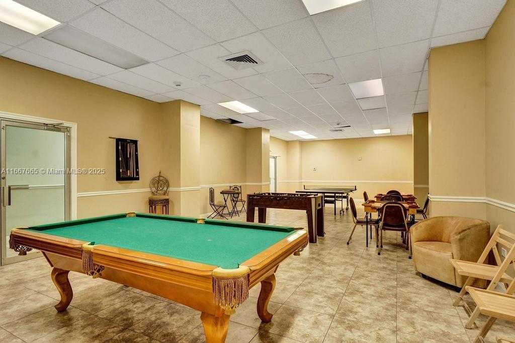 Small Image of 7135 COLLINS AVE #1723, Miami Beach Number 22