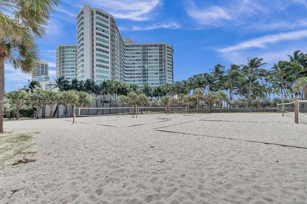 Small Image of 7135 COLLINS AVE #1723, Miami Beach Number 34
