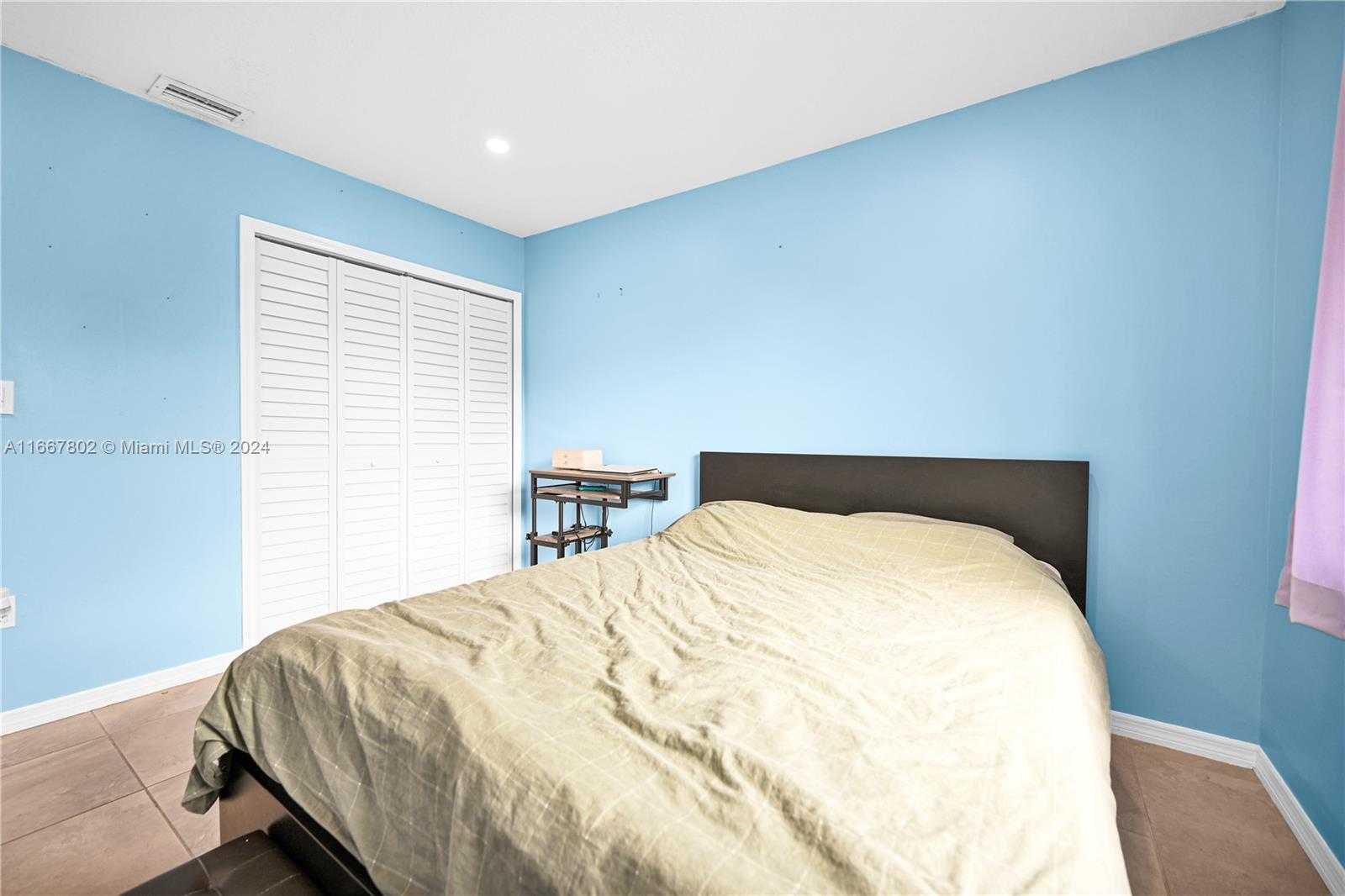 Small Image of 10101 SOUTH WEST 154TH CIR CT #107-11, Miami Number 44