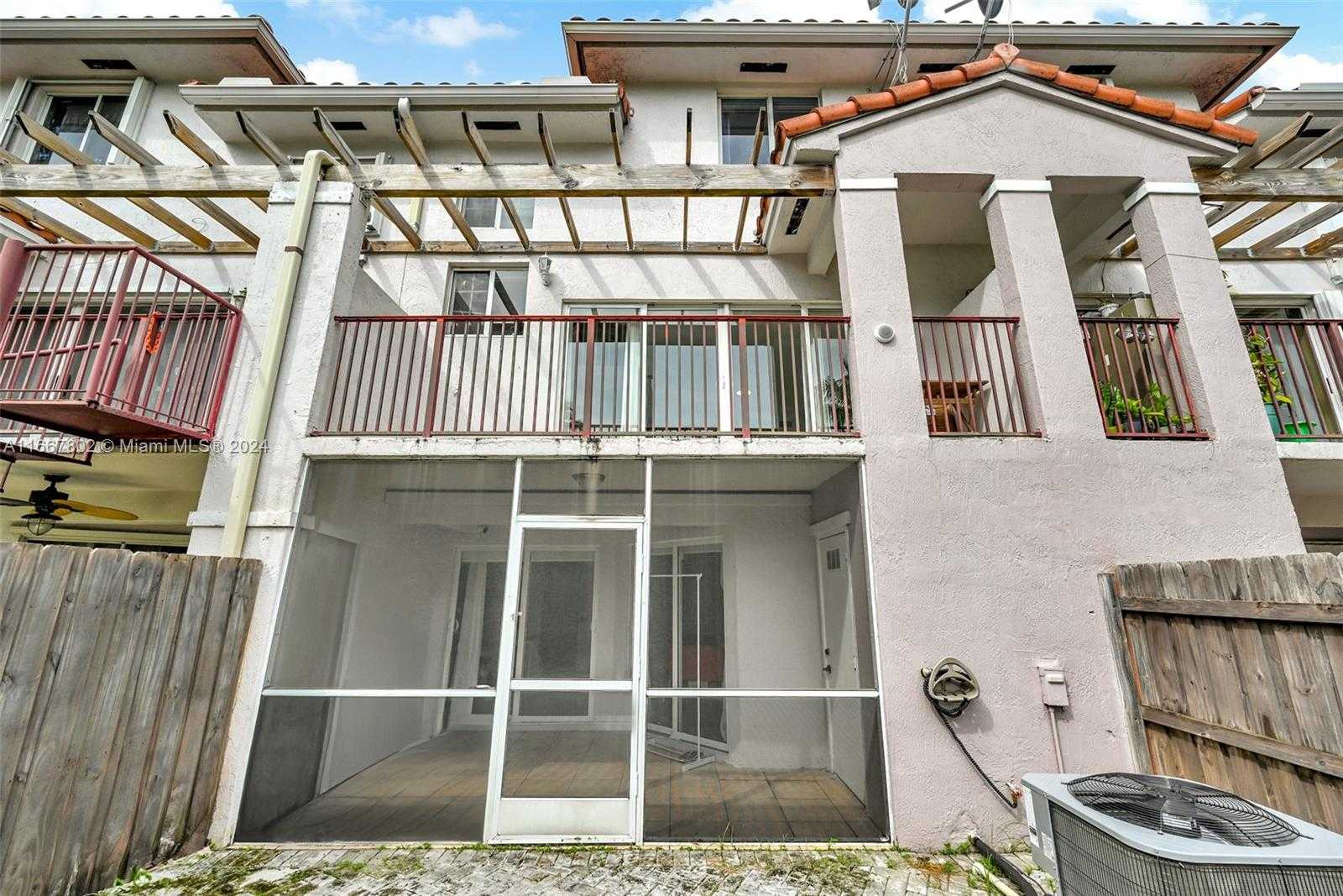 Small Image of 10101 SOUTH WEST 154TH CIR CT #107-11, Miami Number 63
