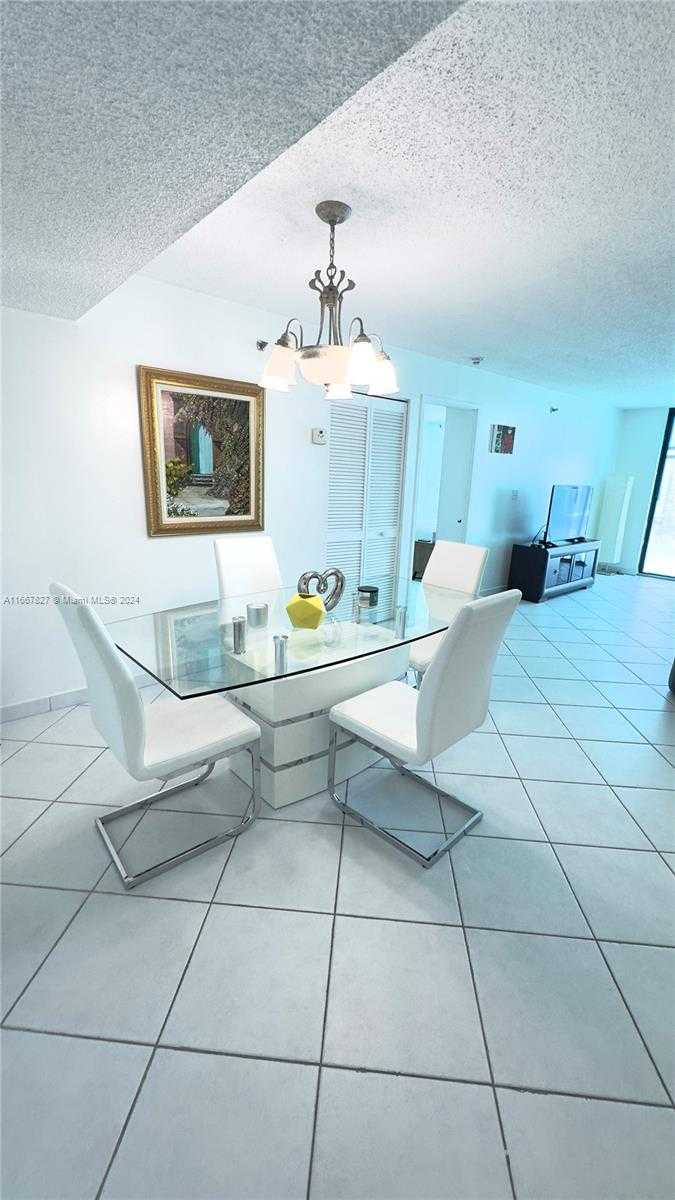 Small Image of 210 174TH ST #1703, Sunny Isles Beach Number 11