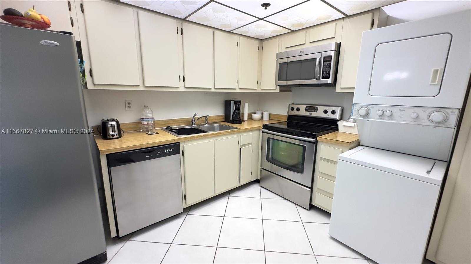 Small Image of 210 174TH ST #1703, Sunny Isles Beach Number 14