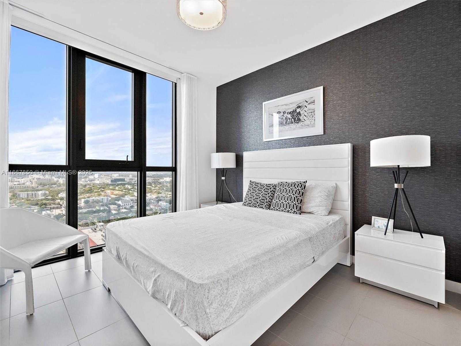 Small Image of 1600 NORTH EAST 1ST AVE #2816, Miami Number 13