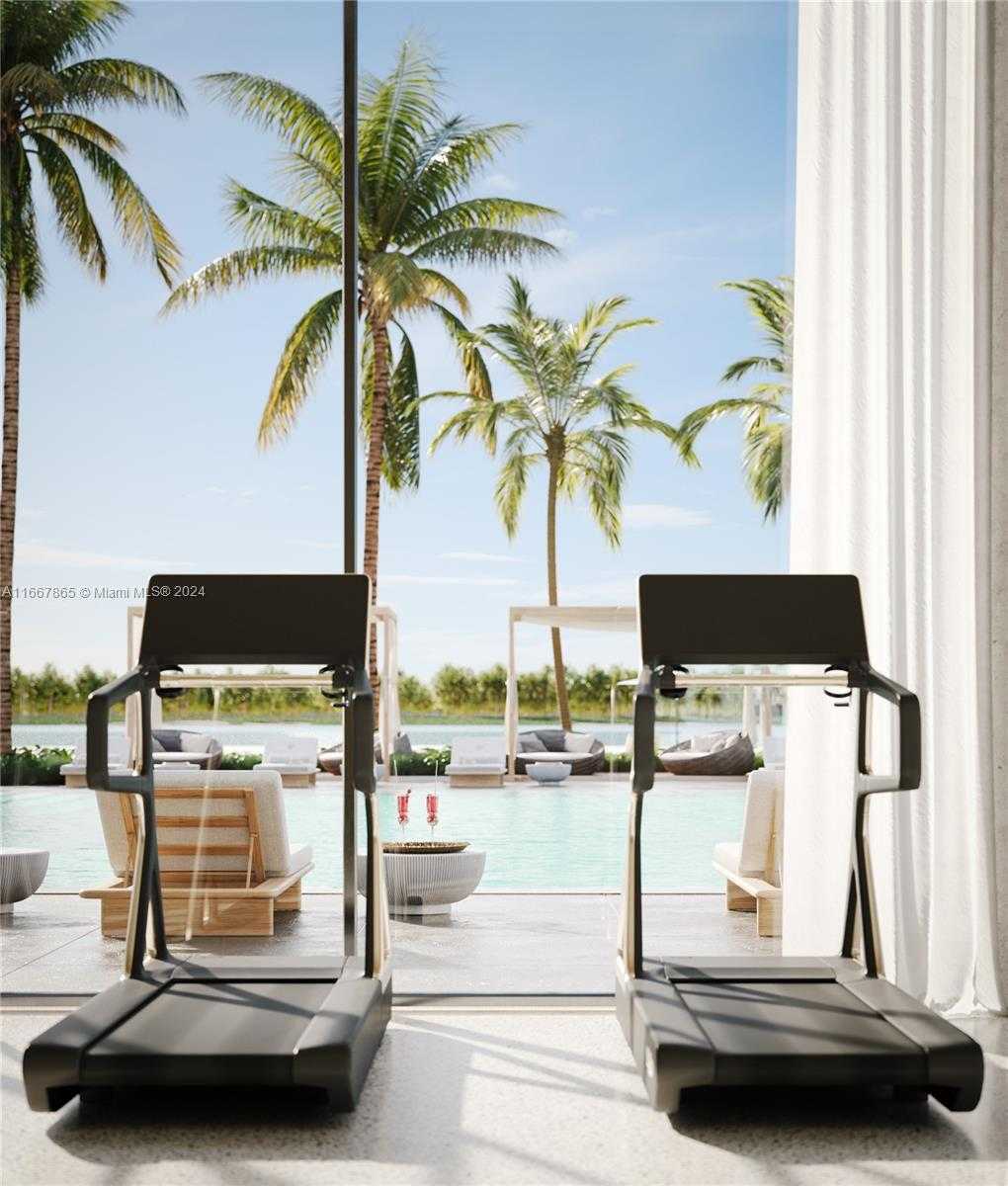 Small Image of 2411 LAGUNA CIRCLE #1609, North Miami Number 13