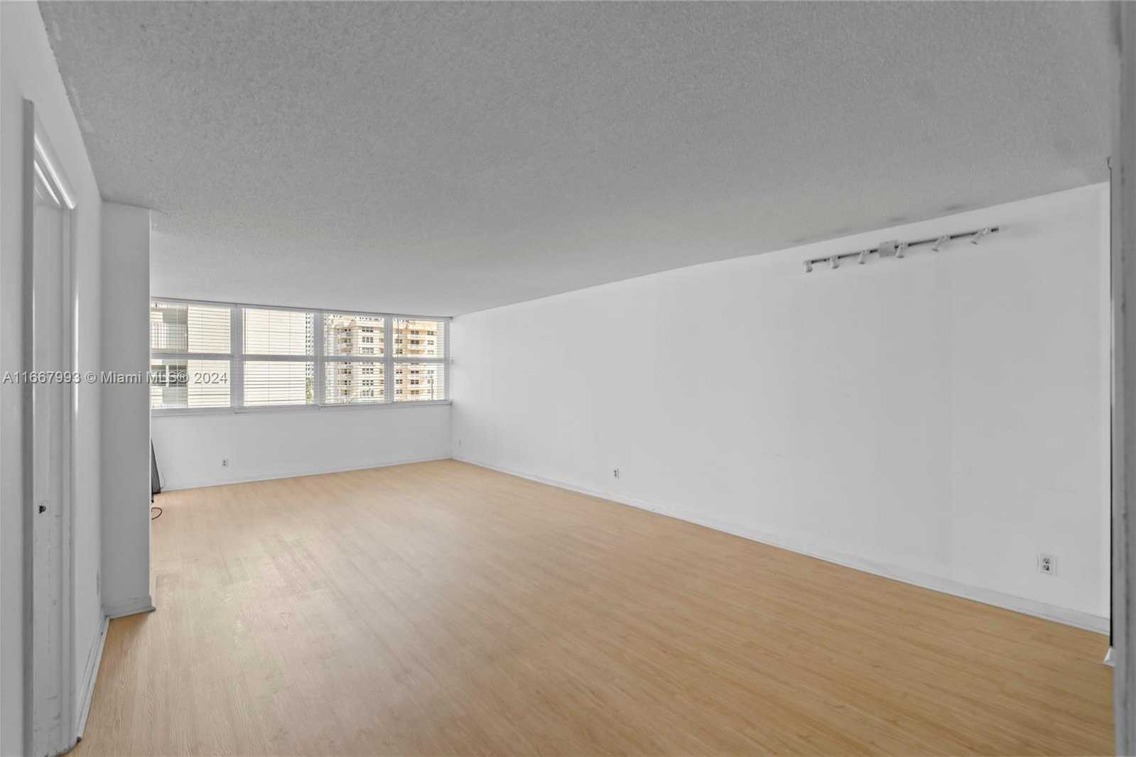 Small Image of 1410 SOUTH OCEAN DR #503, Hollywood Number 14