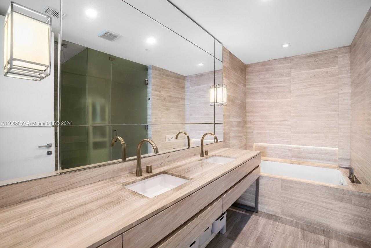Small Image of 18975 COLLINS AVE #2101, Sunny Isles Beach Number 11