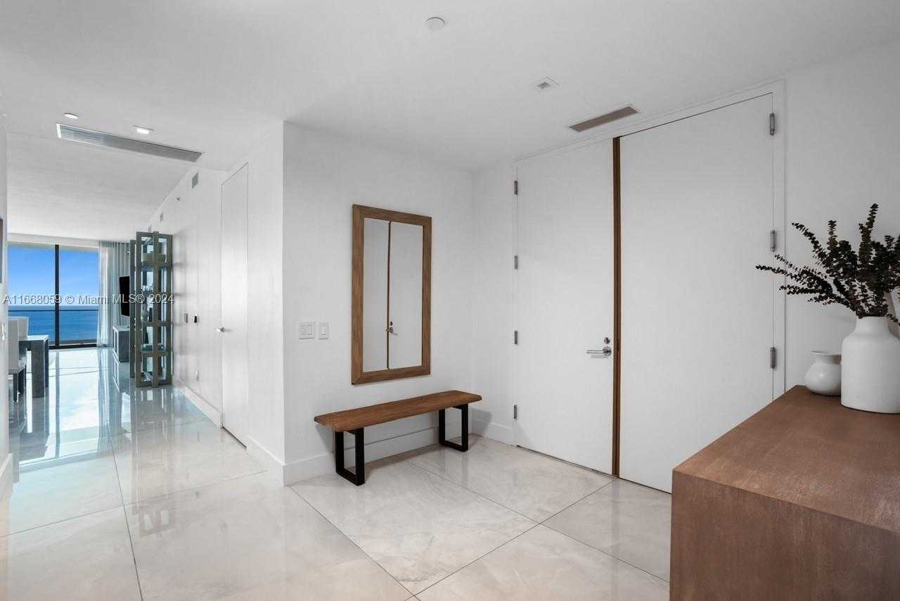 Small Image of 18975 COLLINS AVE #2101, Sunny Isles Beach Number 3