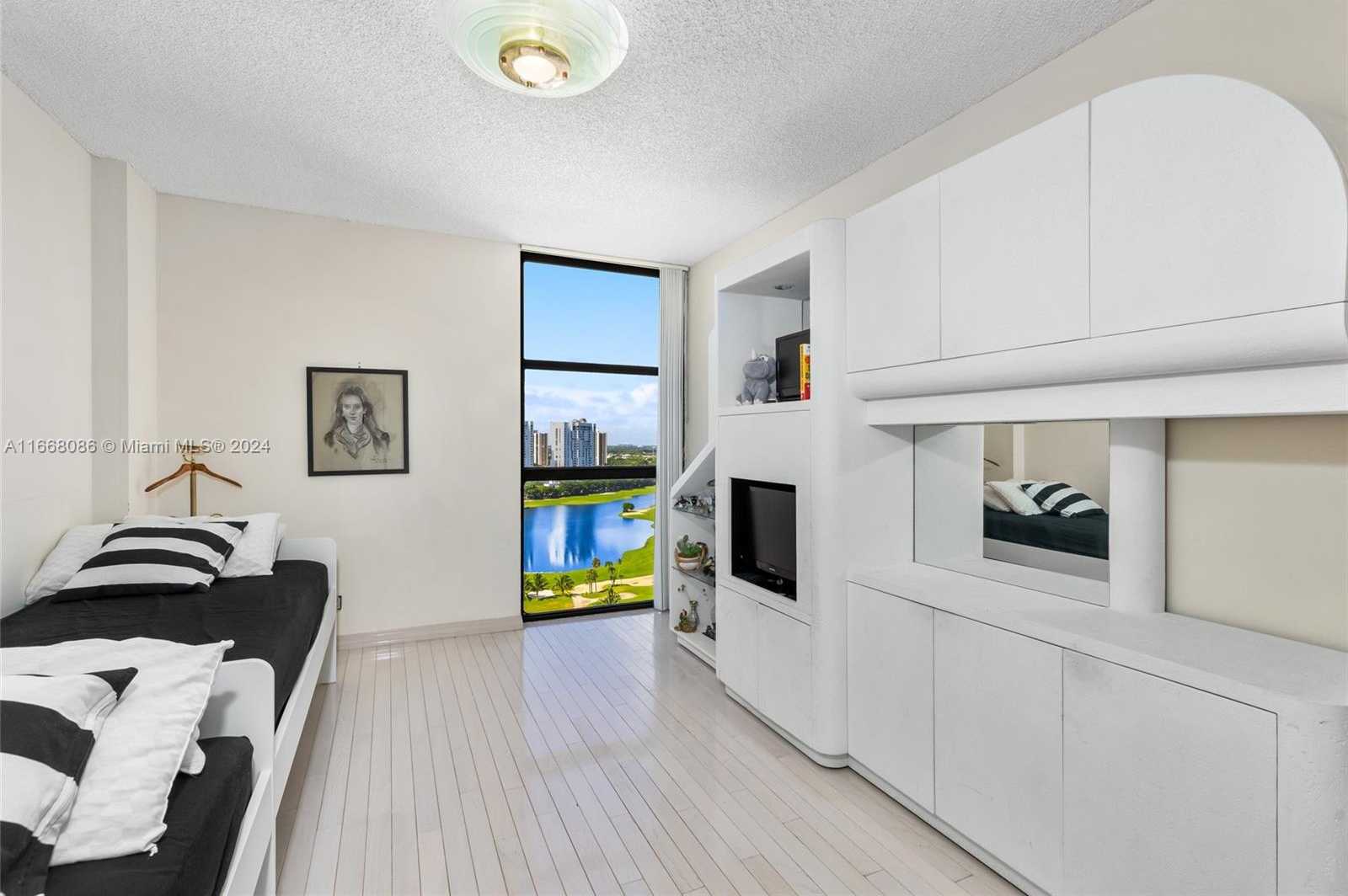 Small Image of 20281 EAST COUNTRY CLUB DR #1709, Aventura Number 19