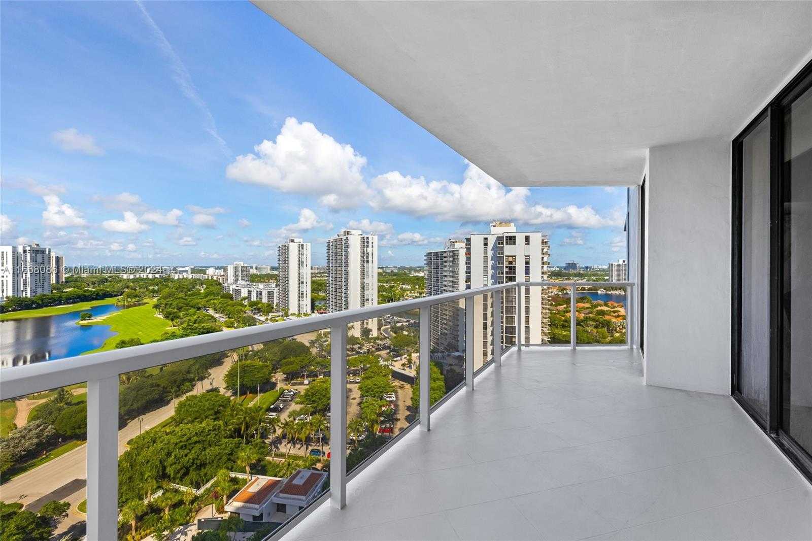 Small Image of 20281 EAST COUNTRY CLUB DR #1709, Aventura Number 3