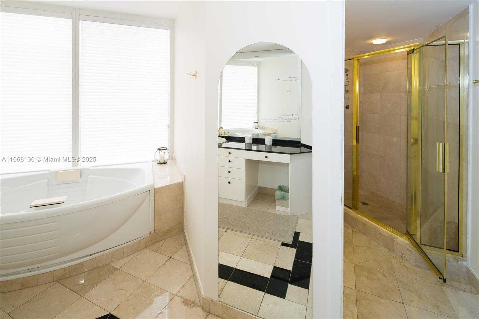 Small Image of 19333 COLLINS AVE #510, Sunny Isles Beach Number 10