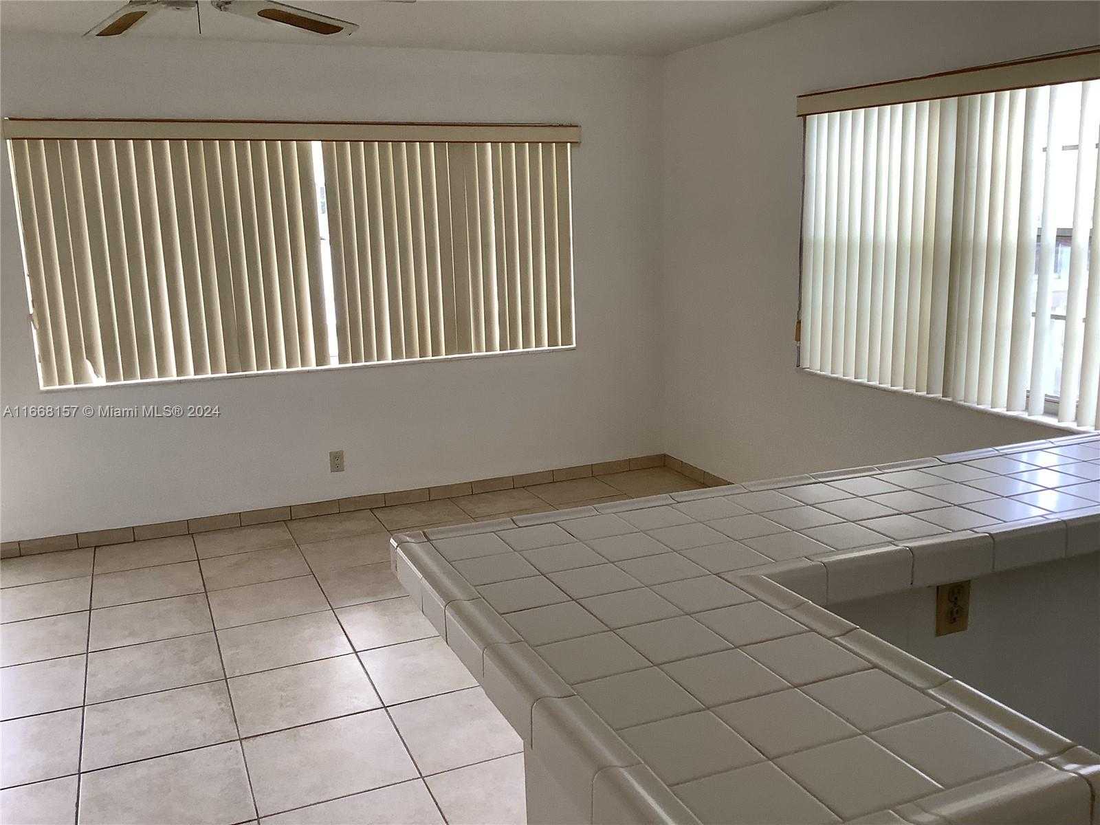 Small Image of 60 WINDSOR C #60, West Palm Beach Number 12
