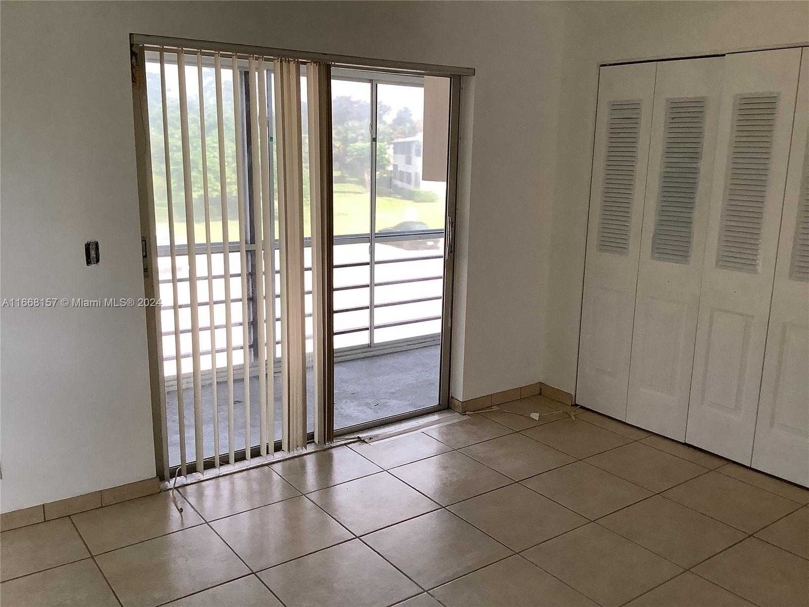 Small Image of 60 WINDSOR C #60, West Palm Beach Number 19