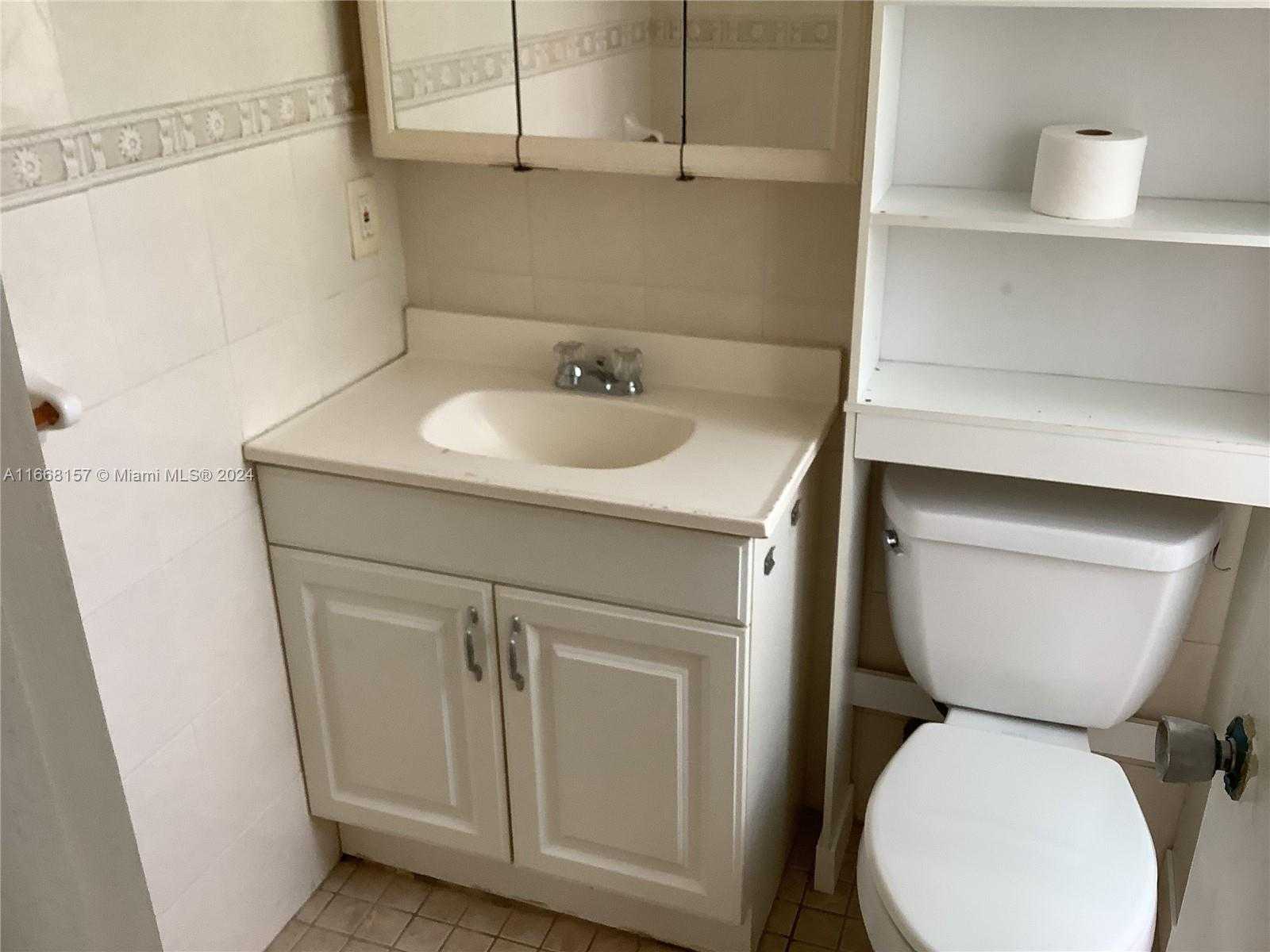 Small Image of 60 WINDSOR C #60, West Palm Beach Number 25