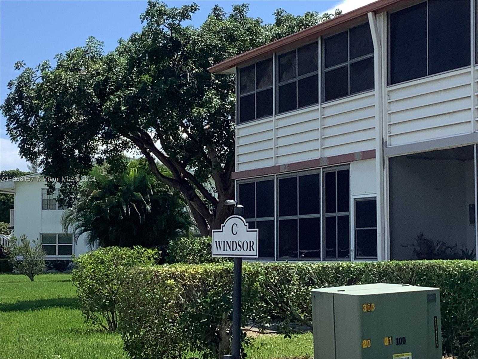 Small Image of 60 WINDSOR C #60, West Palm Beach Number 4