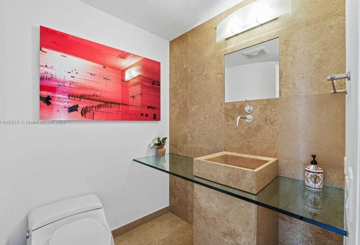 Small Image of 450 ALTON RD #PH2, Miami Beach Number 16