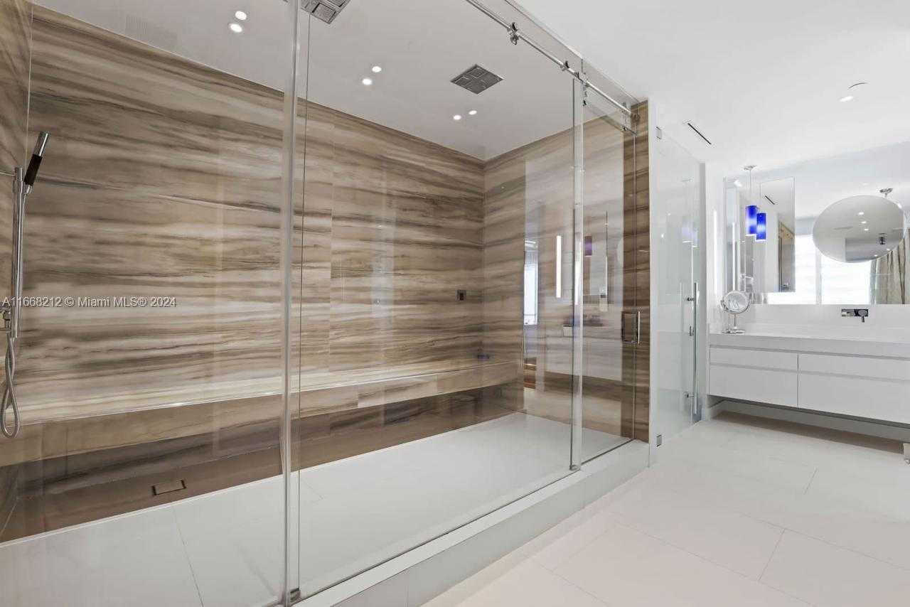 Small Image of 450 ALTON RD #PH2, Miami Beach Number 26