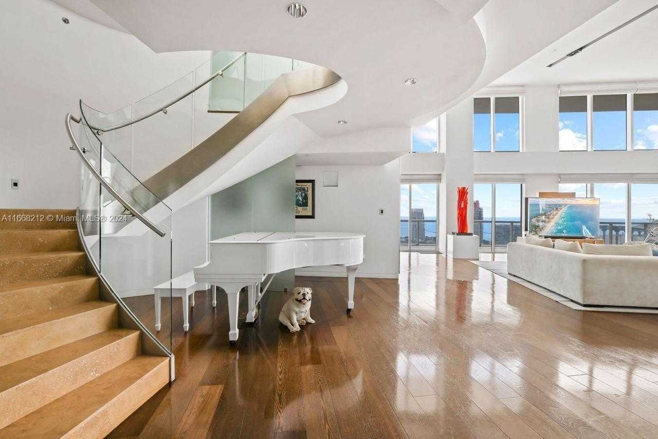 Small Image of 450 ALTON RD #PH2, Miami Beach Number 8