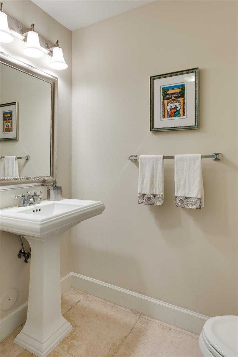 Small Image of 100 ANDALUSIA #301, Coral Gables Number 15