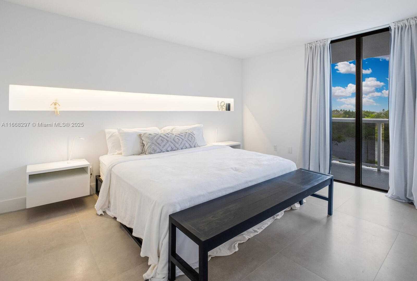 Small Image of 20505 EAST COUNTRY CLUB DR #531, Aventura Number 8