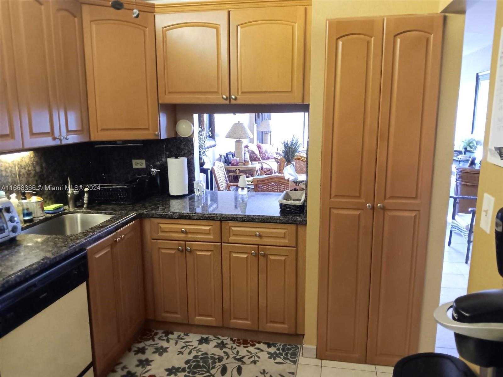 Small Image of 3545 NORTH EAST 166TH ST #306, North Miami Beach Number 5