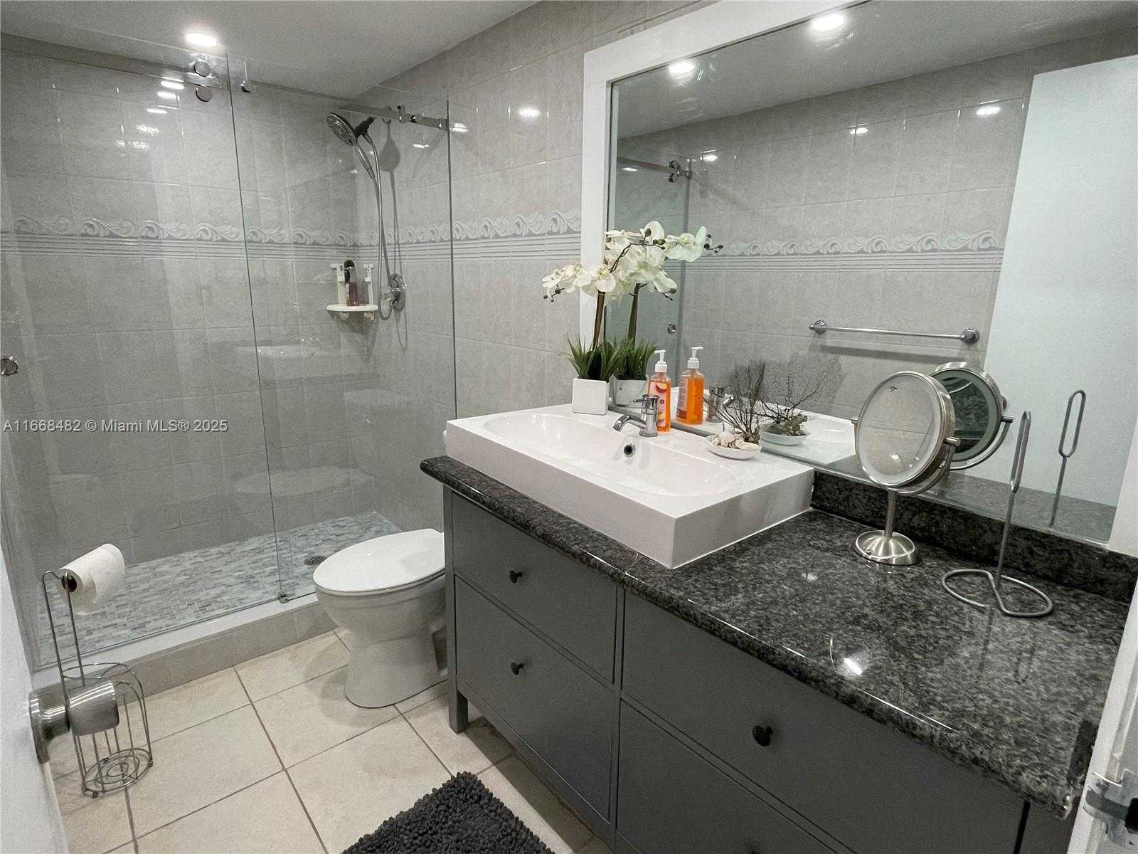 Small Image of 3800 SOUTH OCEAN DR #410, Hollywood Number 19