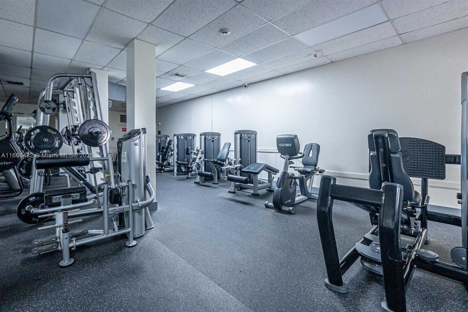 Small Image of 3800 SOUTH OCEAN DR #410, Hollywood Number 31