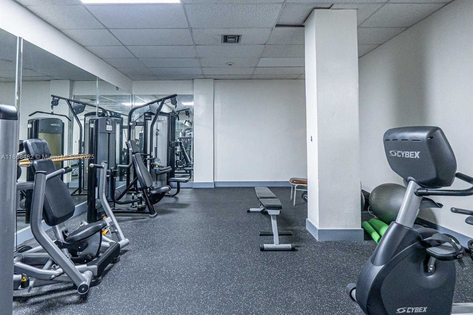 Small Image of 3800 SOUTH OCEAN DR #410, Hollywood Number 33