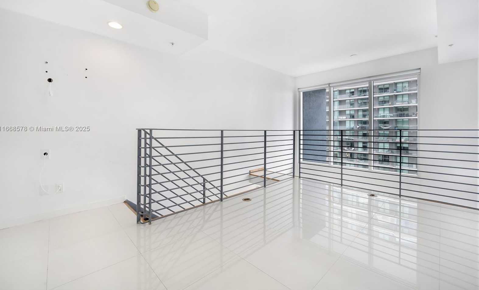 Small Image of 60 SOUTH WEST 13TH ST #4208, Miami Number 8