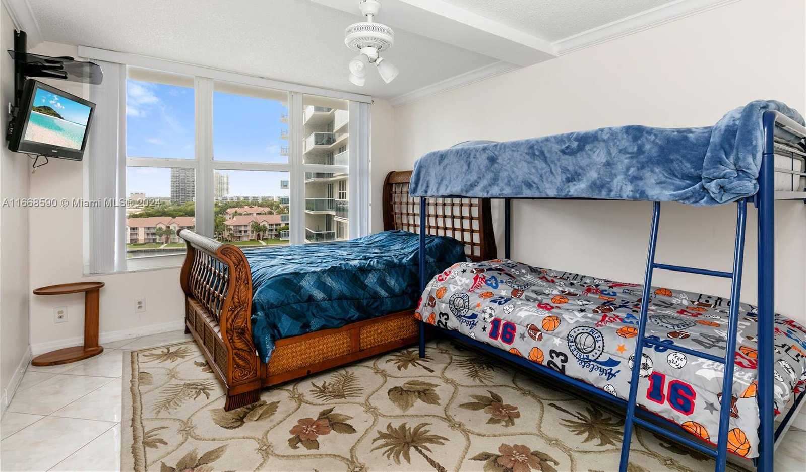 Small Image of The Hallmark, 3800 S Ocean Dr, Hollywood, FL 33019, USA Number 17