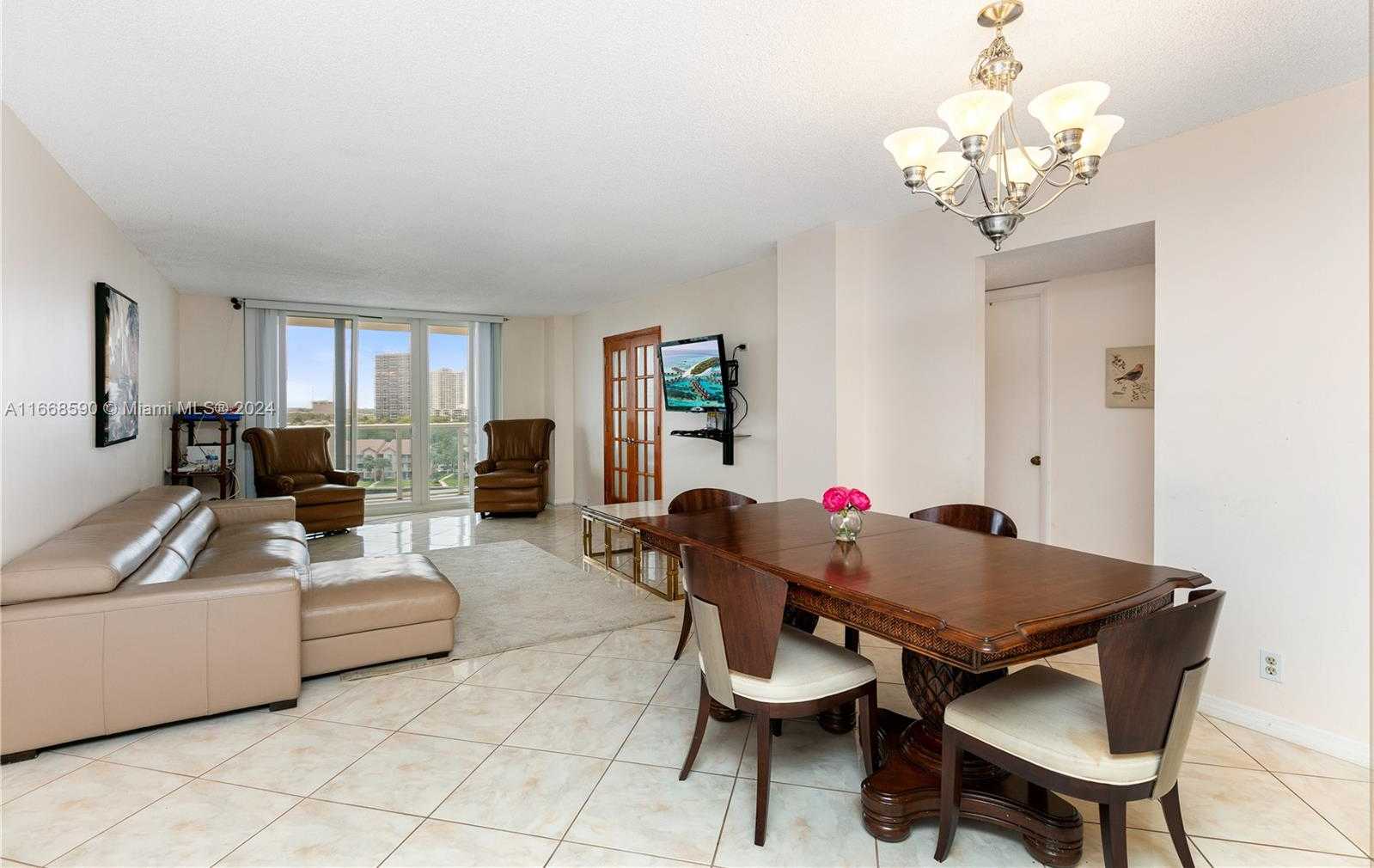 Small Image of The Hallmark, 3800 S Ocean Dr, Hollywood, FL 33019, USA Number 20
