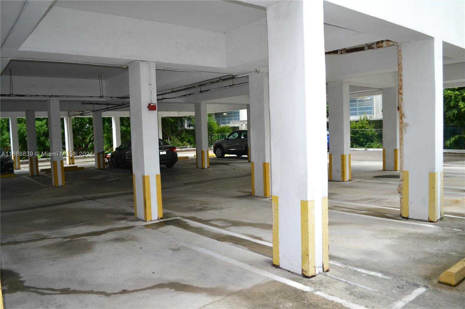 Small Image of 1050 93RD ST #7B, Bay Harbor Islands Number 24