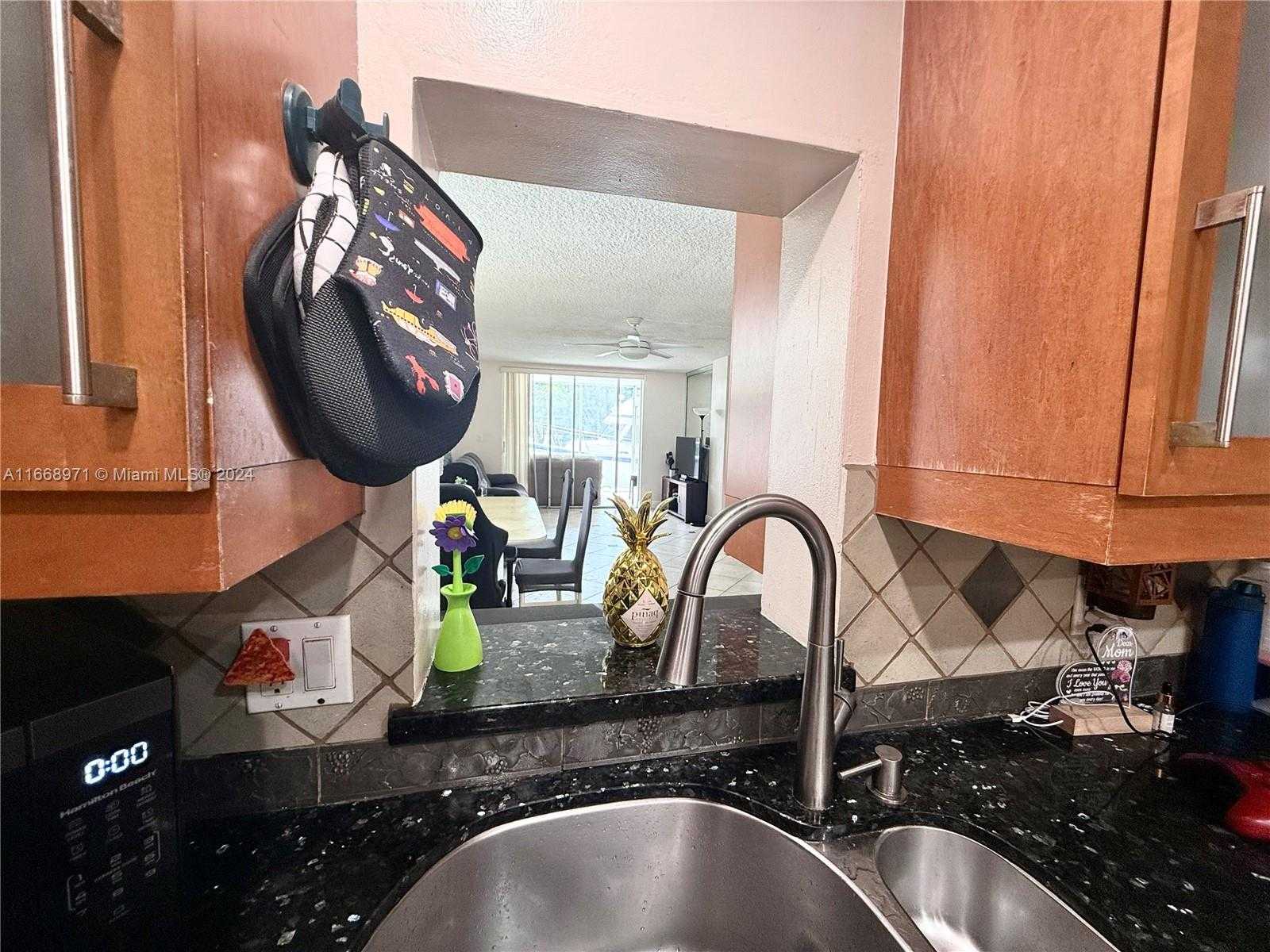 Small Image of 3660 NORTH EAST 166TH ST #101, North Miami Beach Number 10