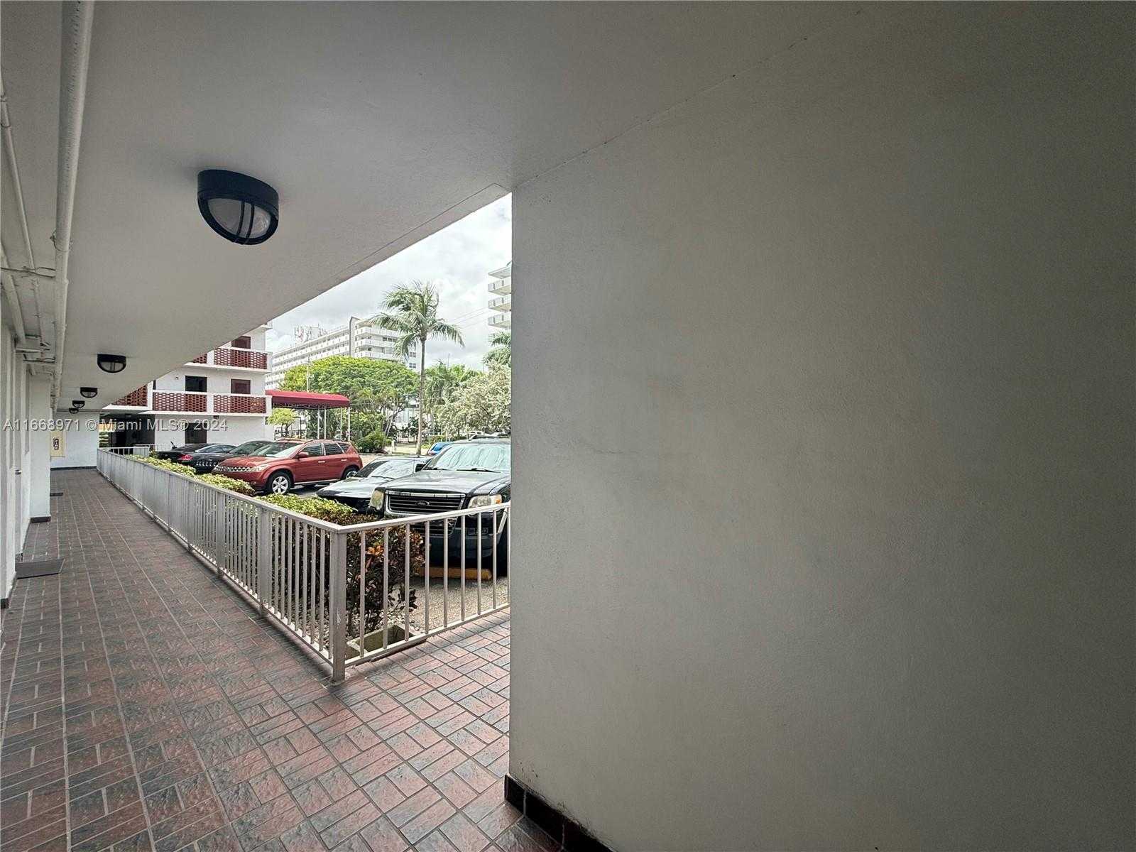Small Image of 3660 NORTH EAST 166TH ST #101, North Miami Beach Number 23