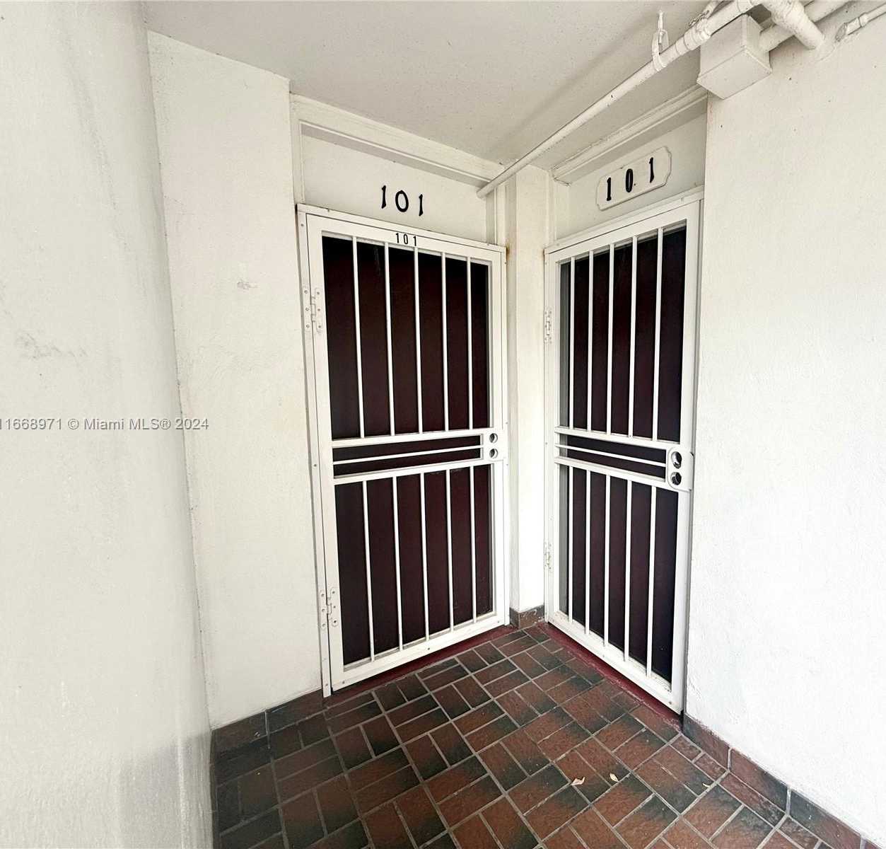 Small Image of 3660 NORTH EAST 166TH ST #101, North Miami Beach Number 5