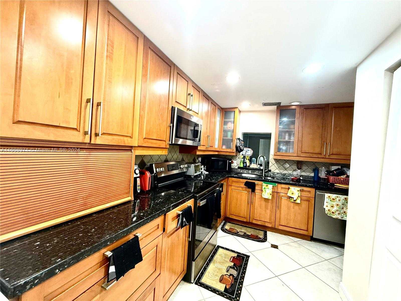 Small Image of 3660 NORTH EAST 166TH ST #101, North Miami Beach Number 8