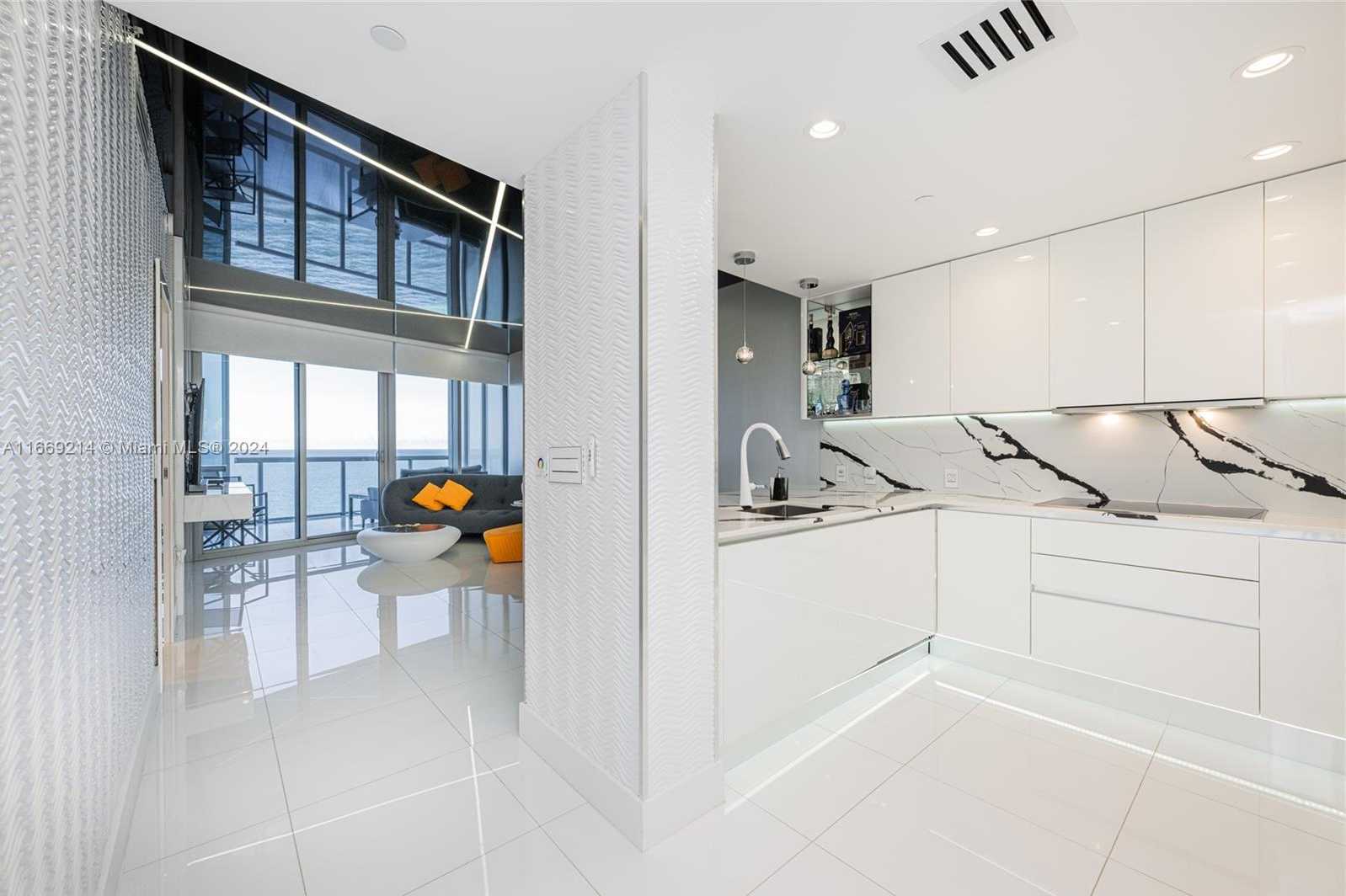 Small Image of 17121 COLLINS AVE #1103, Sunny Isles Beach Number 10