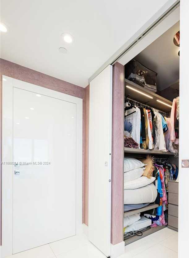 Small Image of 17121 COLLINS AVE #1103, Sunny Isles Beach Number 34