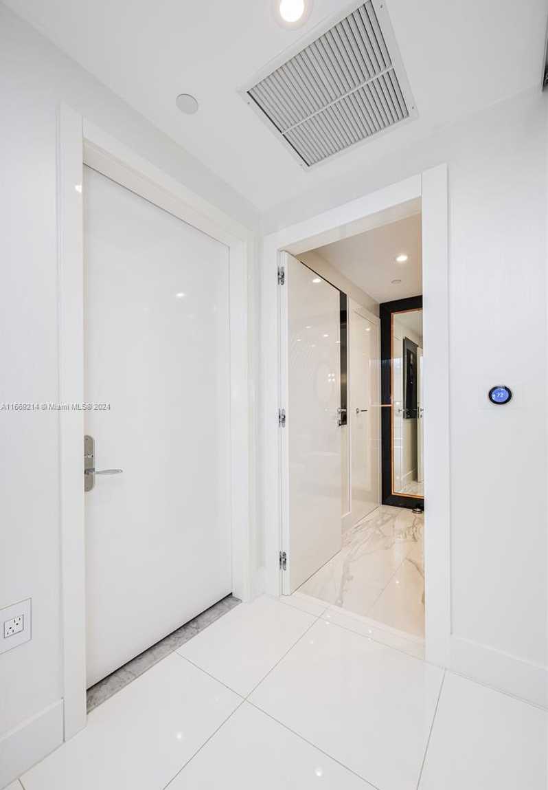 Small Image of 17121 COLLINS AVE #1103, Sunny Isles Beach Number 39