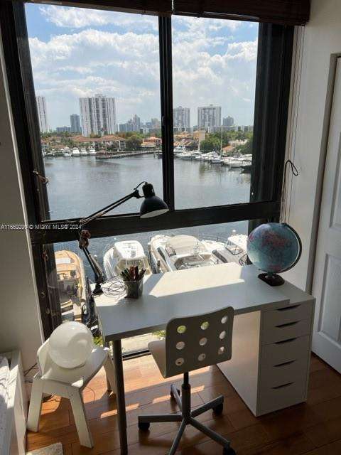 Small Image of 3610 YACHT CLUB DR #509, Aventura Number 19