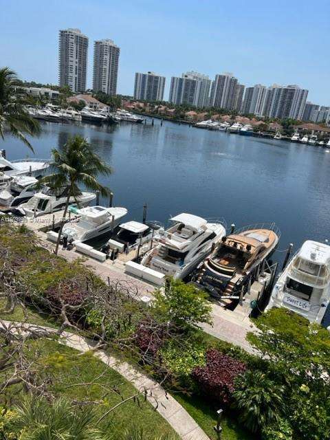 Small Image of 3610 YACHT CLUB DR #509, Aventura Number 31