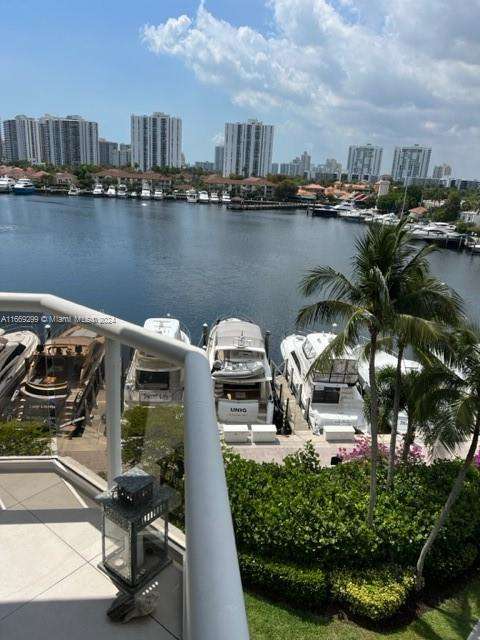 Small Image of 3610 YACHT CLUB DR #509, Aventura Number 33